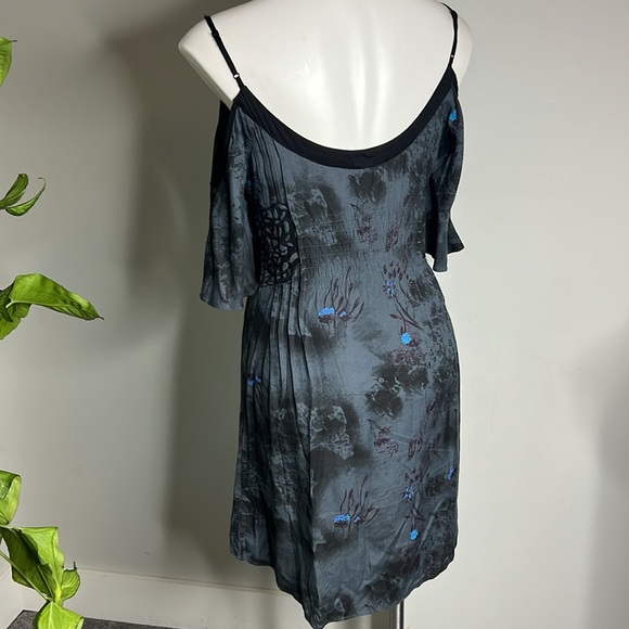 Free People Summer Art Print Teal Dress size 6 - Picture 6 of 9